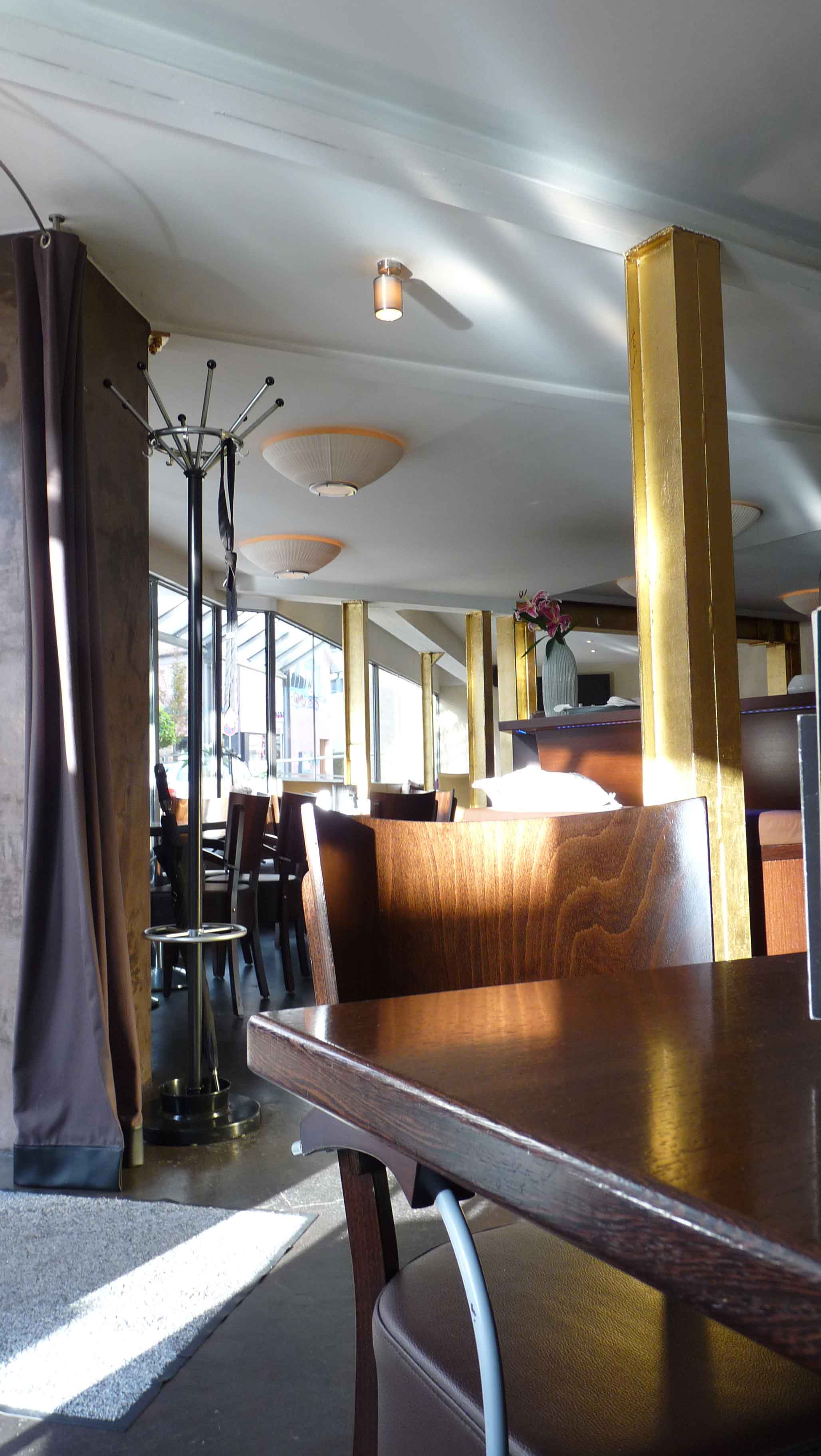 il_due_nagold_vergoldete_pfeiler_katrin_schwenk_p1050659